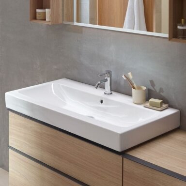 GEBERIT iCon pakabinamas keraminis praustuvas 75 x 48 cm GEBERIT iCon pakabinamas keraminis praustuvas 75 x 48 cm