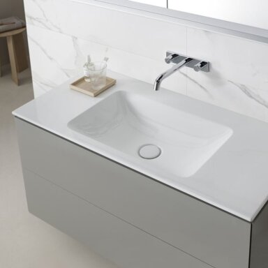 GEBERIT One baldinis praustuvas 105 x 48 cm, su vertikaliu nuotaku