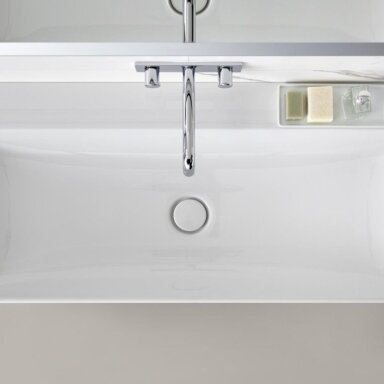 GEBERIT One pakabinamas keraminis praustuvas 120 x 48 cm, su vertikaliu nuotaku GEBERIT One pakabinamas keraminis praustuvas 120 x 48 cm, su vertikaliu nuotaku