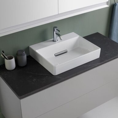 GEBERIT One pakabinamas keraminis praustuvas 60 x 48 cm, su horizontaliu nuotaku GEBERIT One pakabinamas keraminis praustuvas 60 x 48 cm, su horizontaliu nuotaku